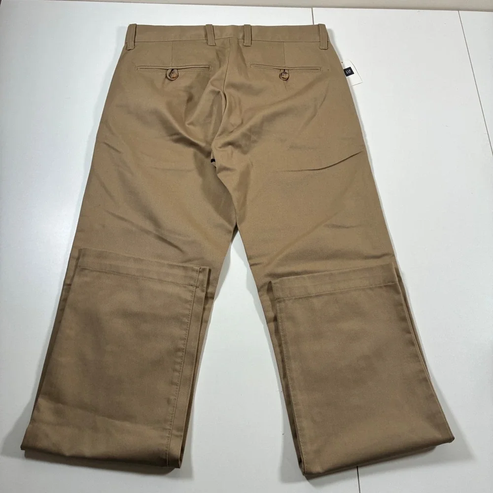 NEW Gap Classic Khakis Pants 28x32 Tan Straight Fit Cotton Chinos 772336-01-1
